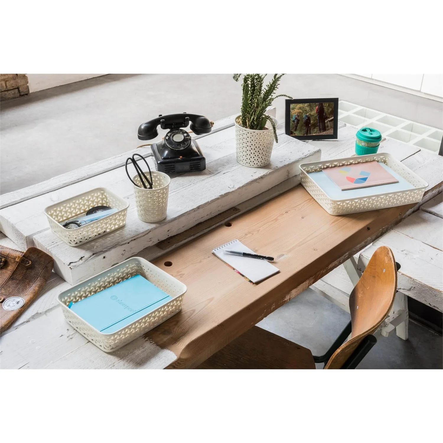 Curver My Style Large Round Plastic Storage Organiser - Vintage White - 1.6L - Image 6